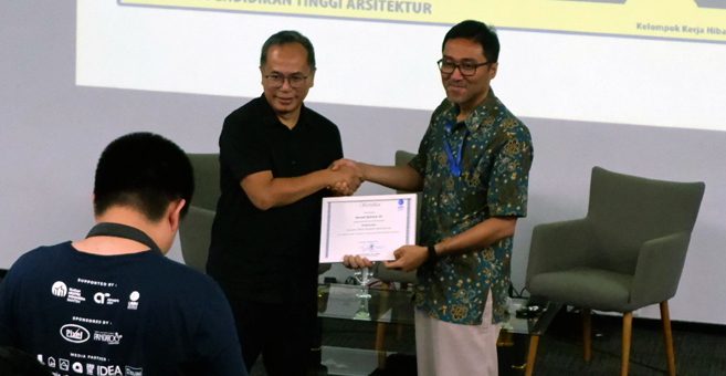 Kuliah Umum Arsitektur: Kenalkan PPAr dan Peran Arsitek Untuk Mahasiswa UMN Kuliah Umum Arsitektur: Kenalkan PPAr dan Peran Arsitek Untuk Mahasiswa UMN