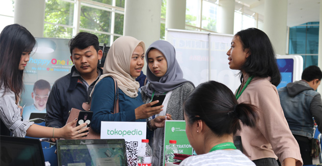 lowongan kerja job fair career day scholarship day bursa kerja universitas multimedia nusantara umn universitas terbaik di jakarta