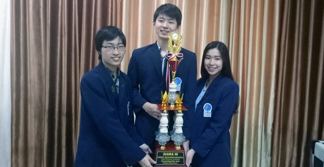Mahasiswa Akuntansi UMN Kembali Meraih Juara Tingkat Nasional Mahasiswa Akuntansi UMN Kembali Meraih Juara Tingkat Nasional