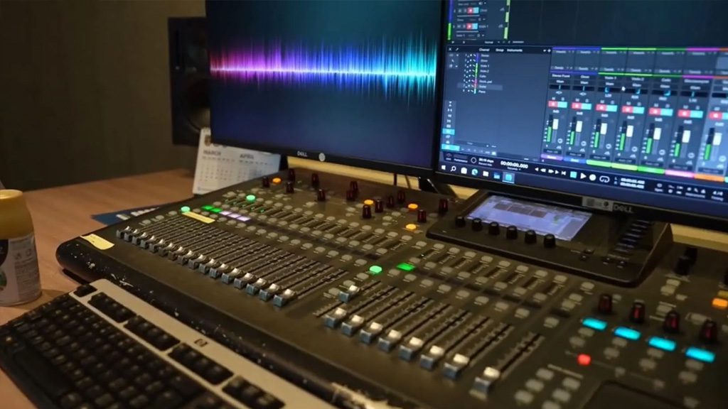 Dubbing & Mixing Laboratory