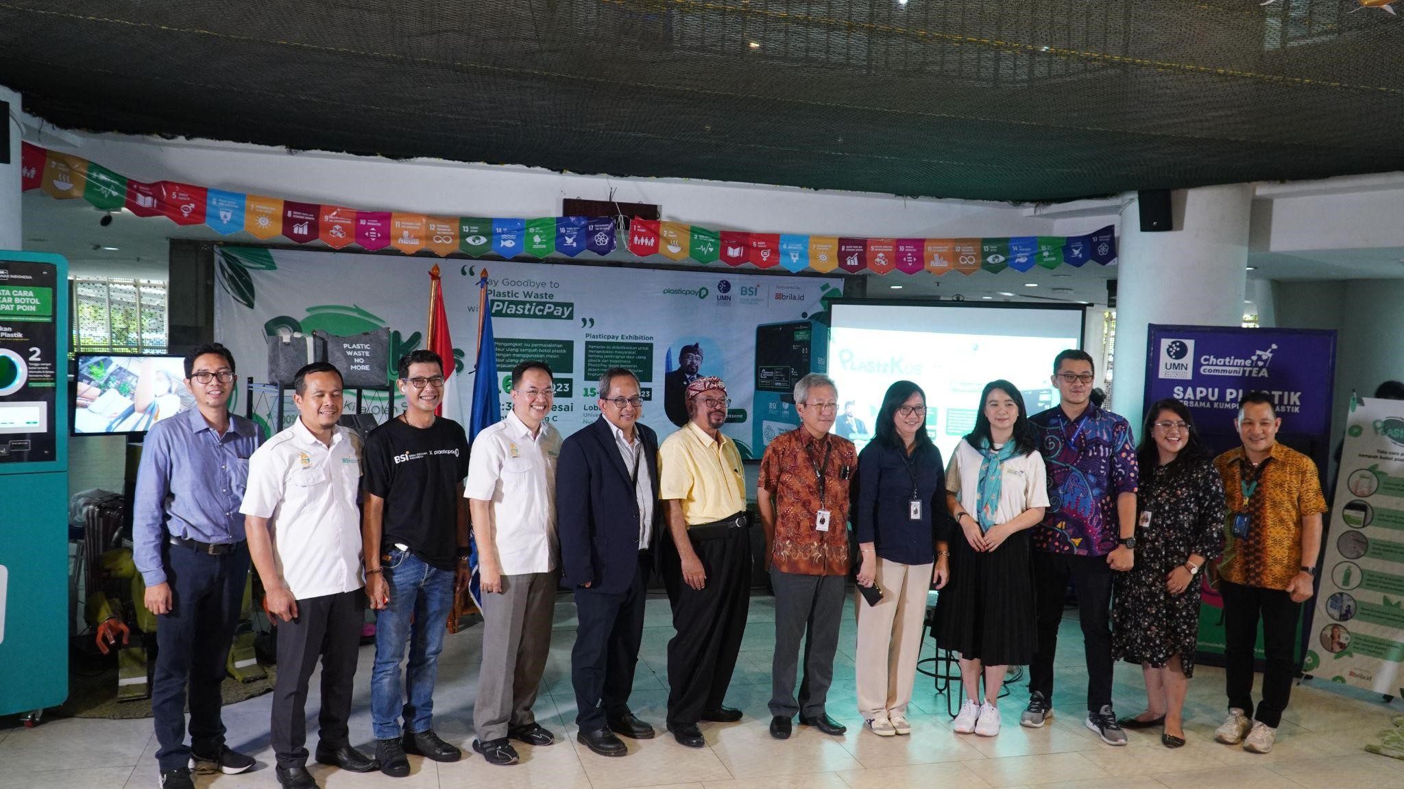 Dukung Sustainability, UMN Jadi Kampus Swasta Pertama se-Indonesia dengan Reverse Vending Machine (RVM)
