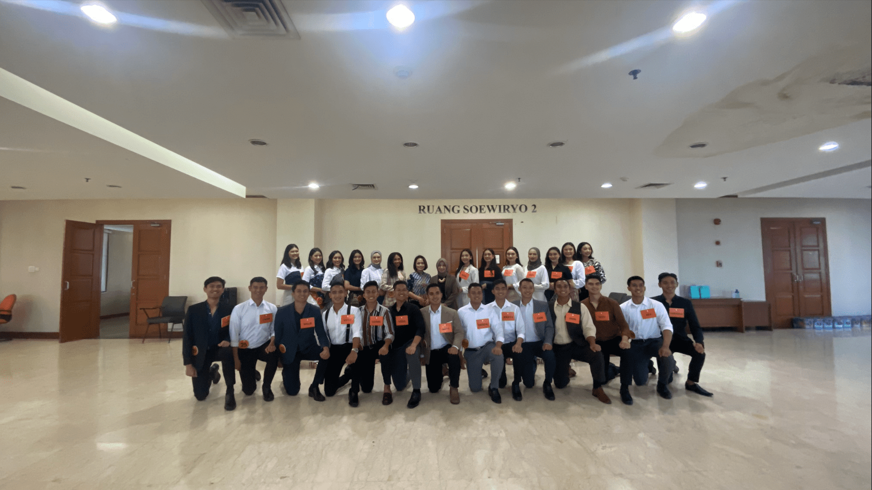 UMN Gives Personal Branding Training to Finalists of Abang None West Jakarta 2023