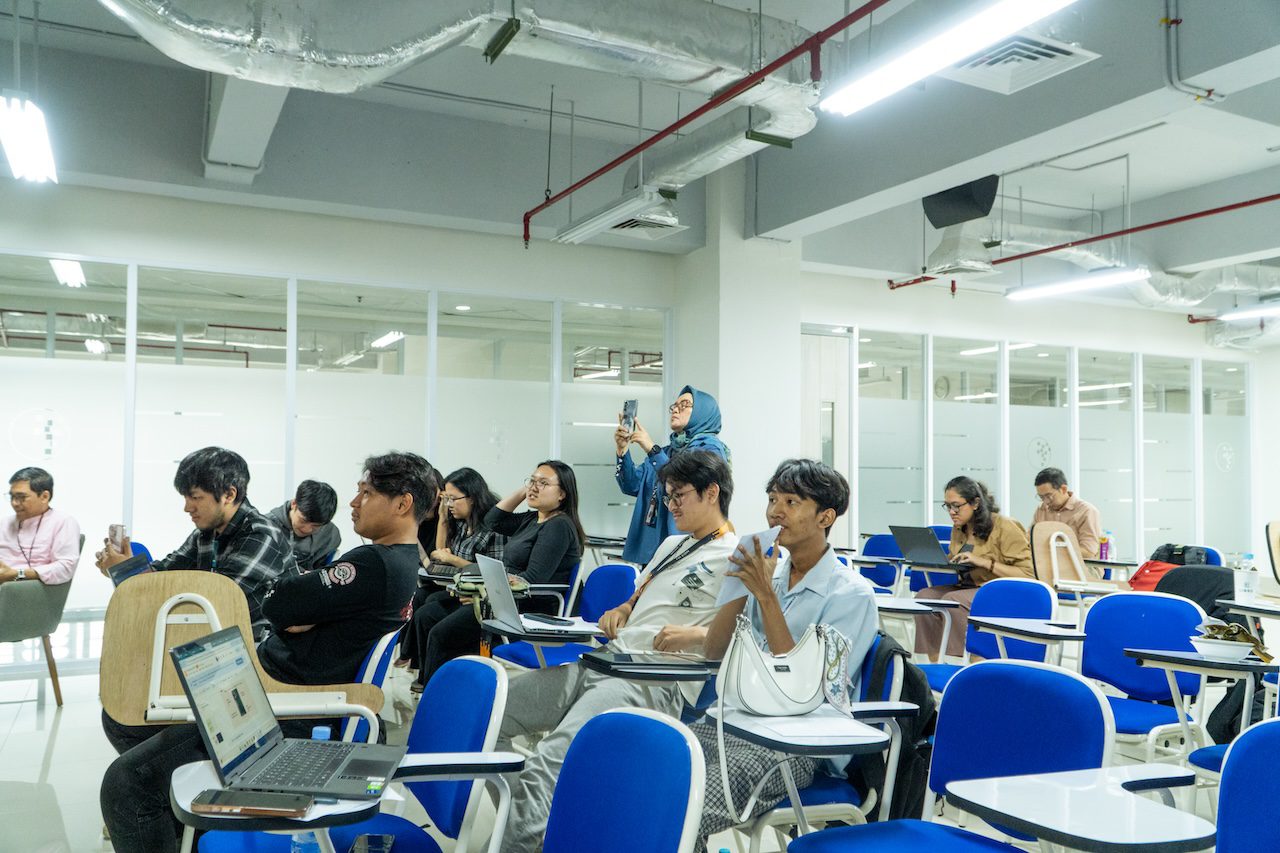Seminar Future Feature: Tekankan Kebijakan Etika AI Untuk Mahasiswa